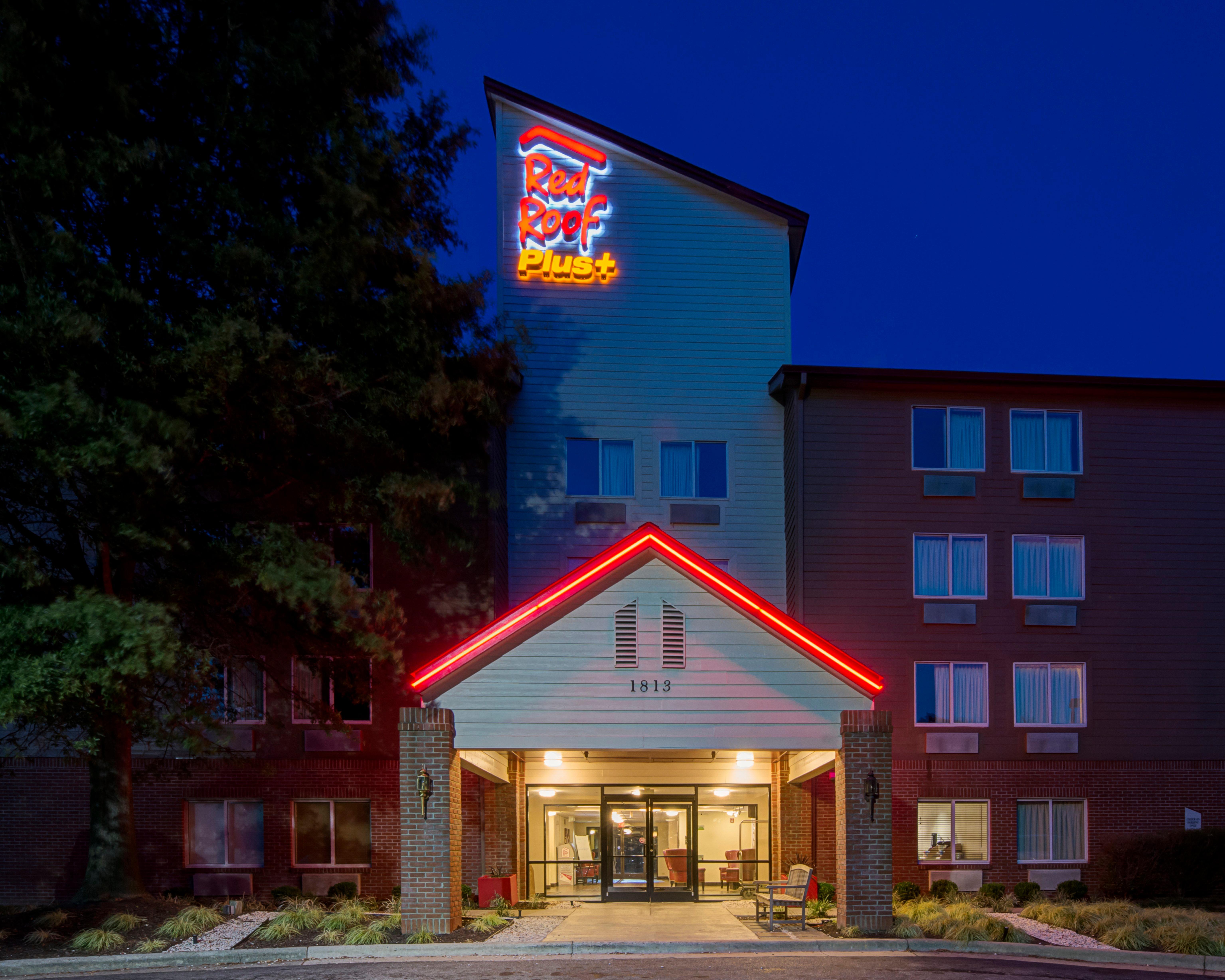 Red Roof Inn Plus Raleigh Downtown Ncsu Conv Center Exterior photo